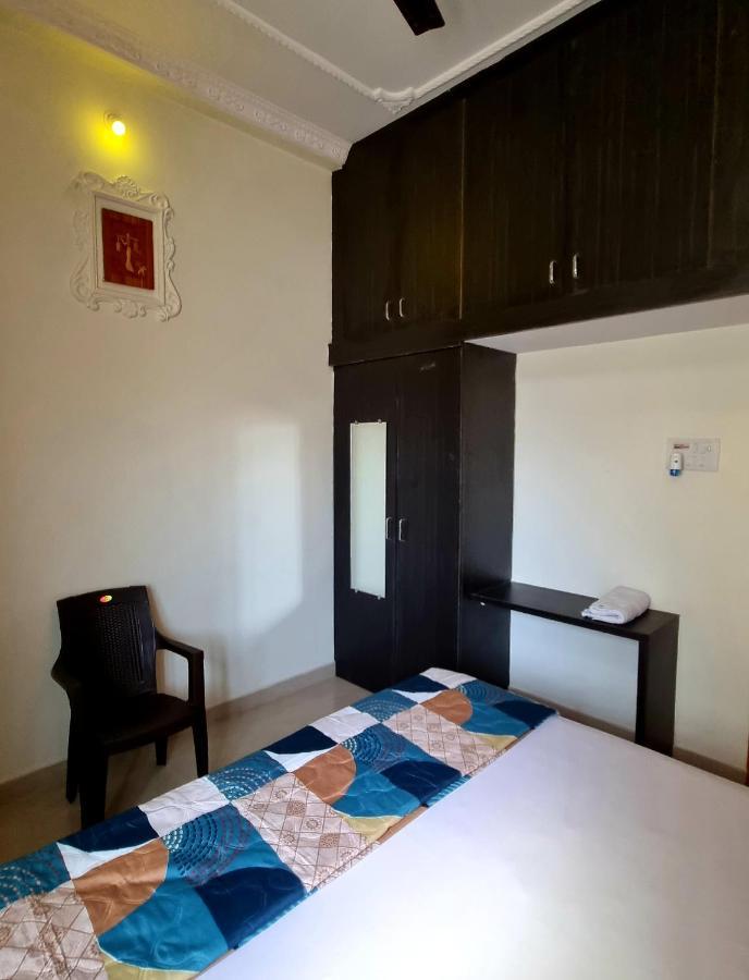 Aditya Premium Homestay- Furnished Air Conditioned- 2Bhk Jabalpur Extérieur photo
