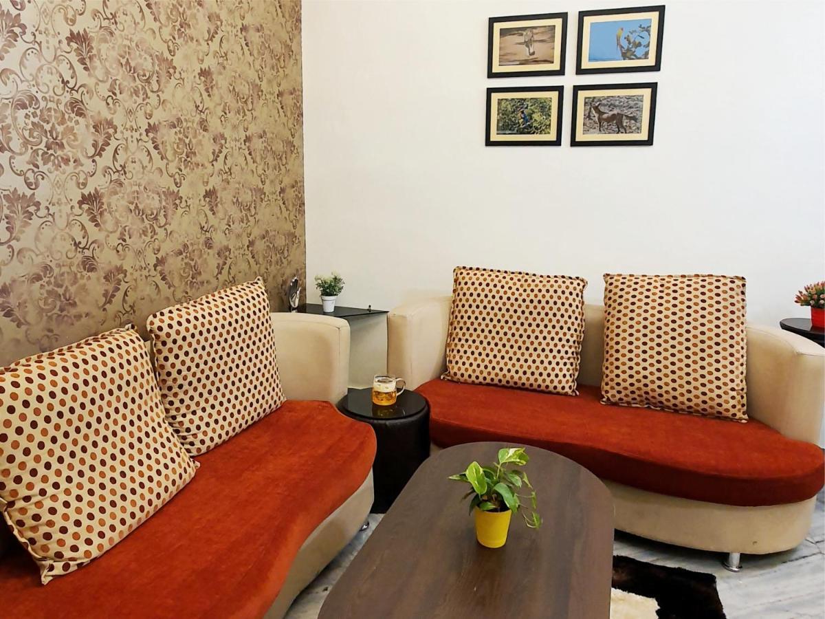 Aditya Premium Homestay- Furnished Air Conditioned- 2Bhk Jabalpur Extérieur photo