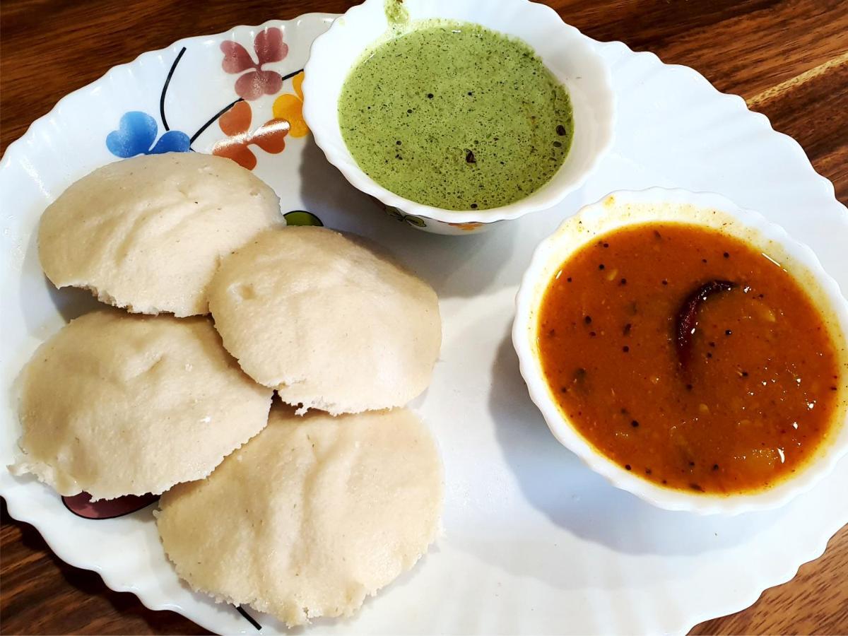 Aditya Premium Homestay- Furnished Air Conditioned- 2Bhk Jabalpur Extérieur photo